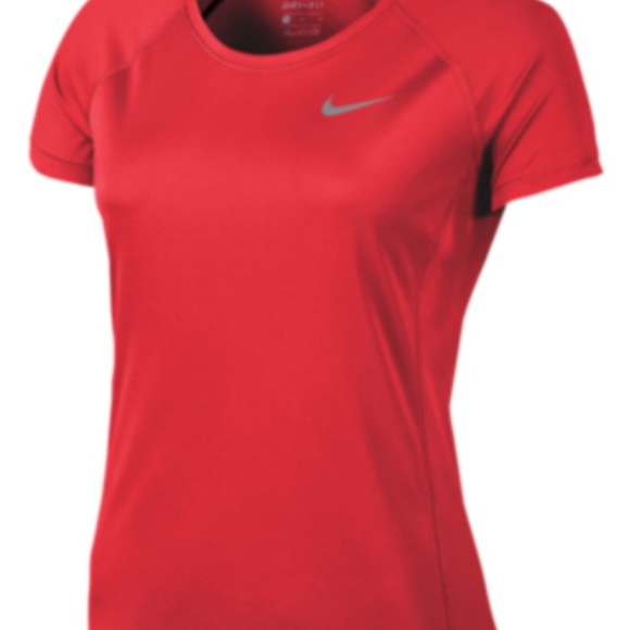 Nike Tops - Nike Dri Fit T-shirt